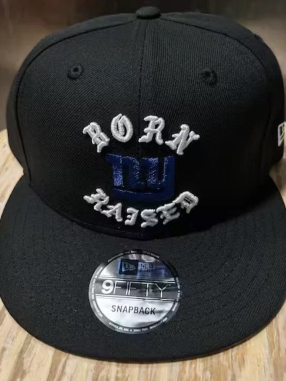 Born X Raised × NEW ERA NFL + GIANTS SNAPBACK ROCKER HAT: BLACK